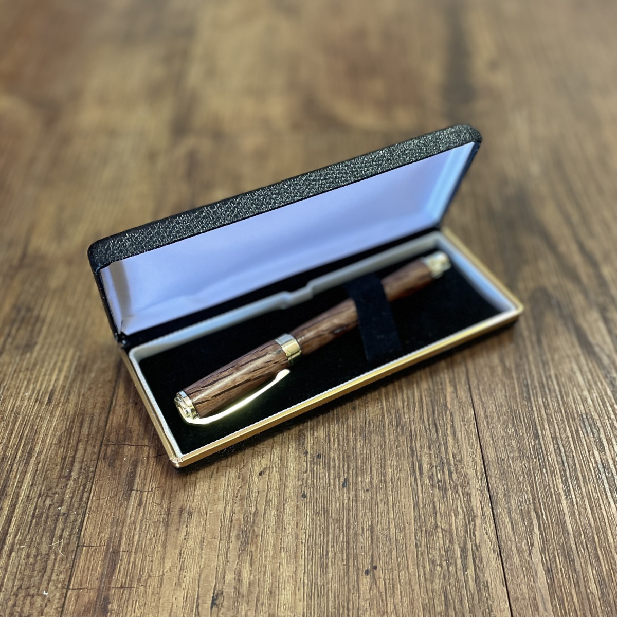 "HAIRY OAK FOUNTAIN PEN" ~ Turned Timber by Stephen Youngberry - Image 6