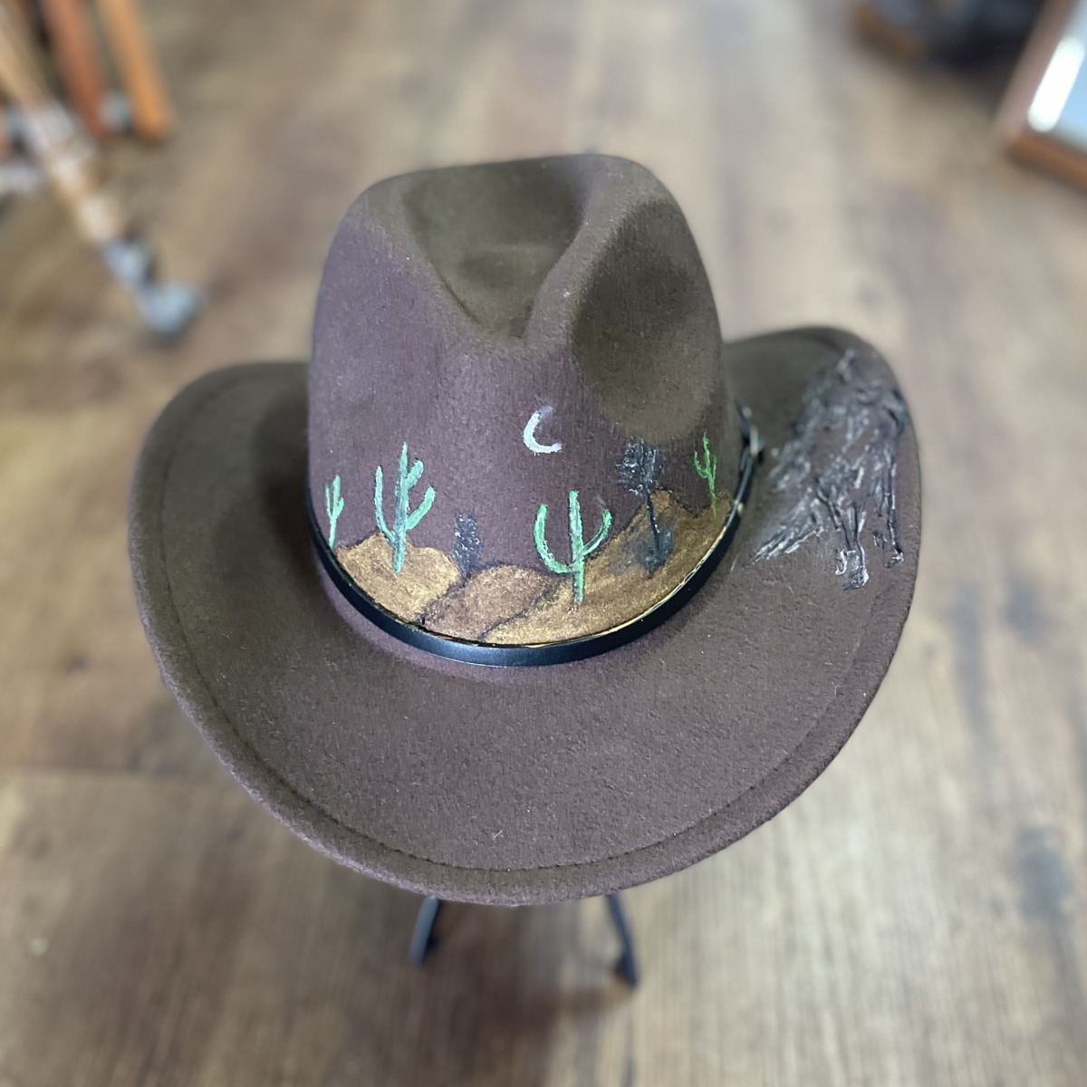 "CACTUS DESERT AND HORSE" ~ Decorated Felt Hat