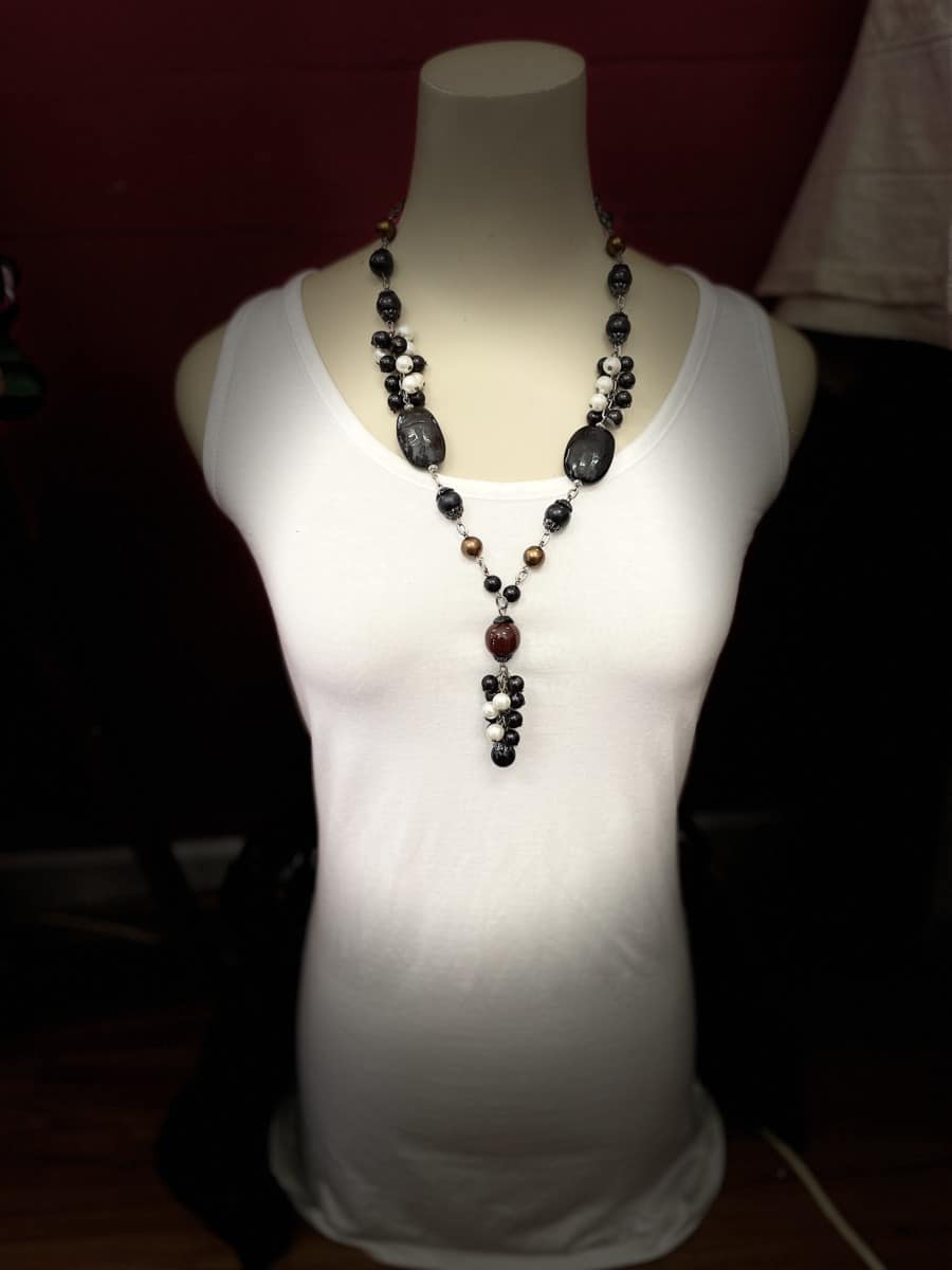 Black Beaded Necklace with Pearl Beads & a feature Burgundy Bead - Image 3