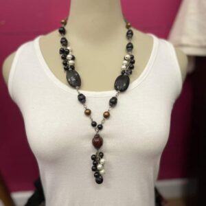 Black Beaded Necklace with Pearl Beads & a feature Burgundy Bead