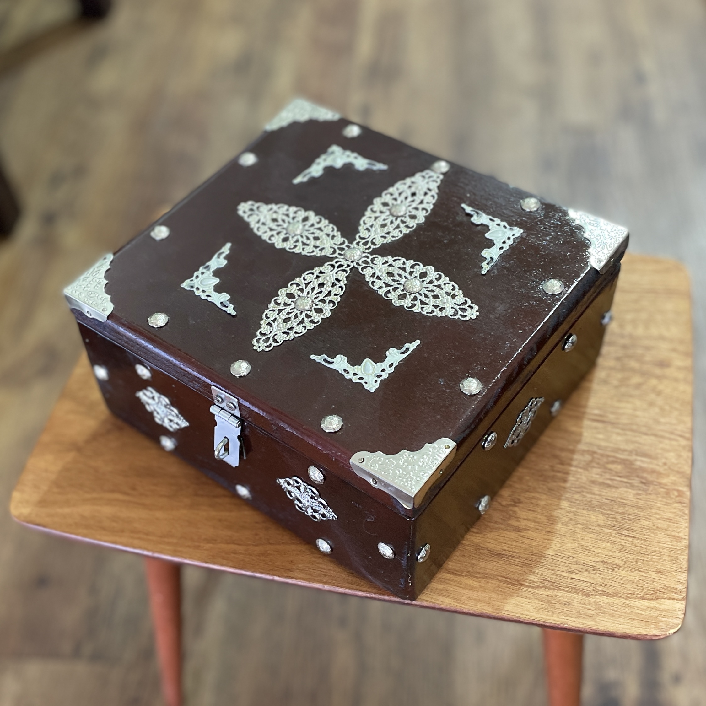 "TREASURE BOX - SILVER TRIM" ~ Hand Crafted by Gunney Klippelt