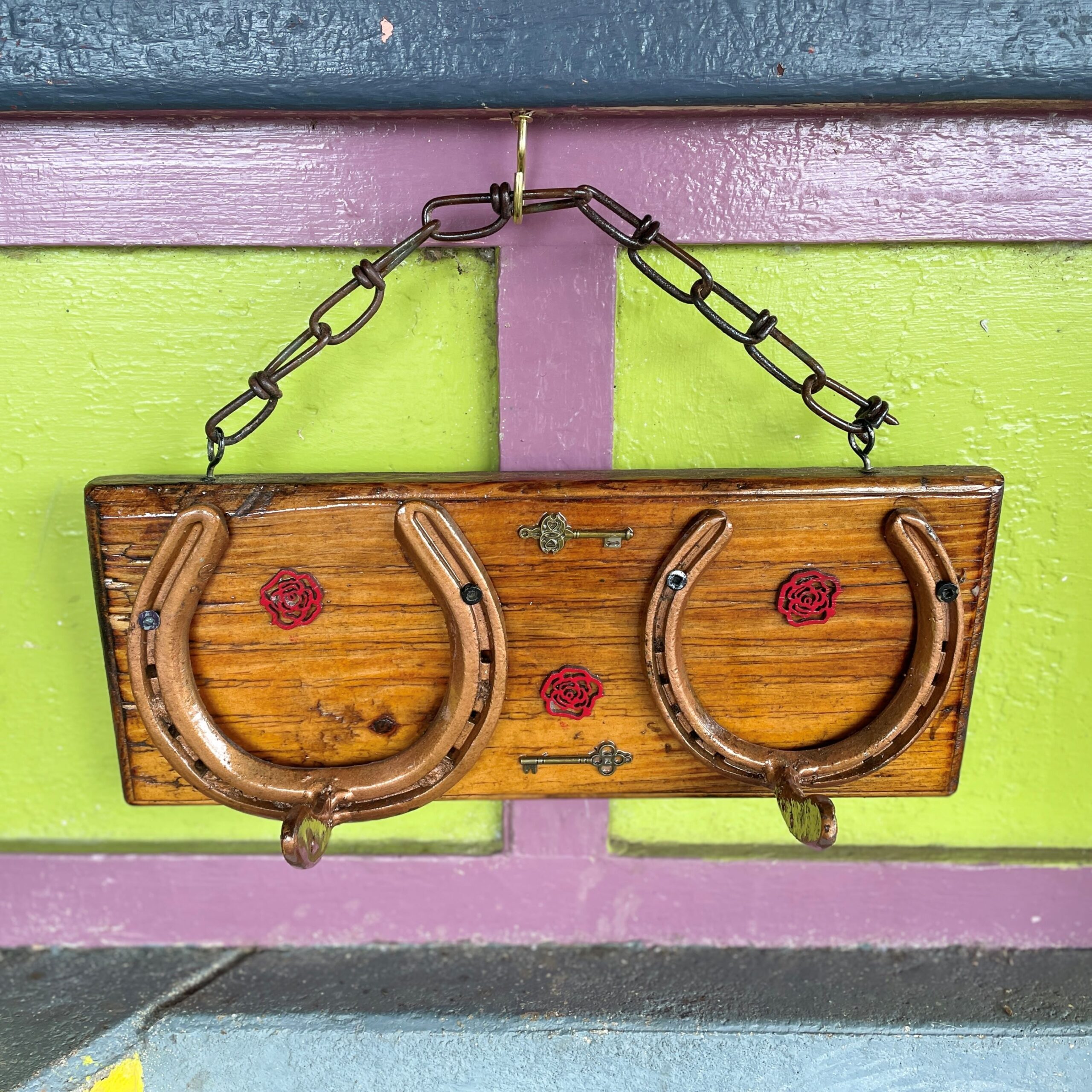 "ROSES" ~ Two Hook Horseshoe Hatrack by Gunney Klippelt - Image 4