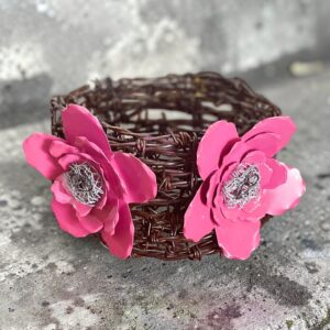 "BARBED WIRE POT-HOLDER" ~ with Pink Flowers by Lynelle Smith