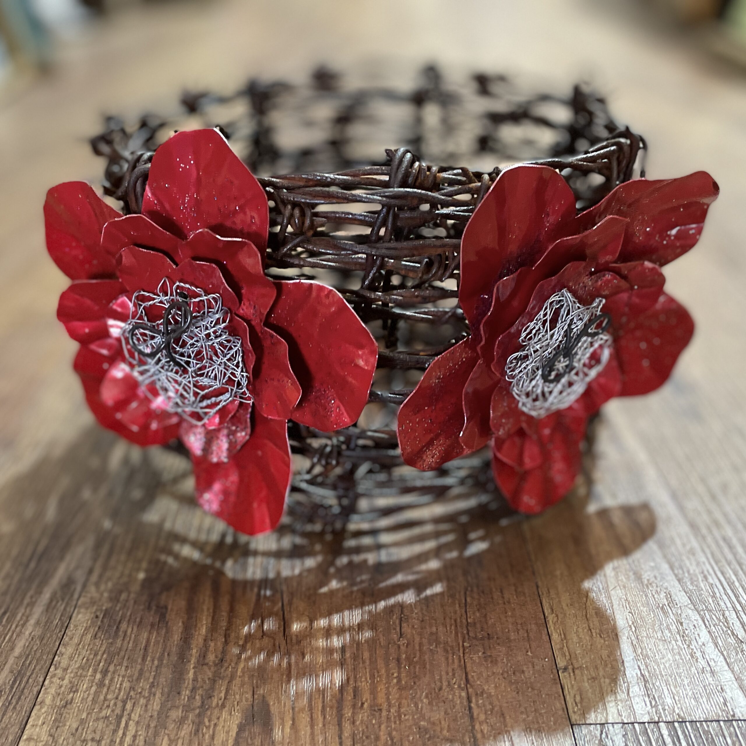 "BARBED WIRE POT-HOLDER" ~ with Red Flowers by Lynelle Smith - Image 3