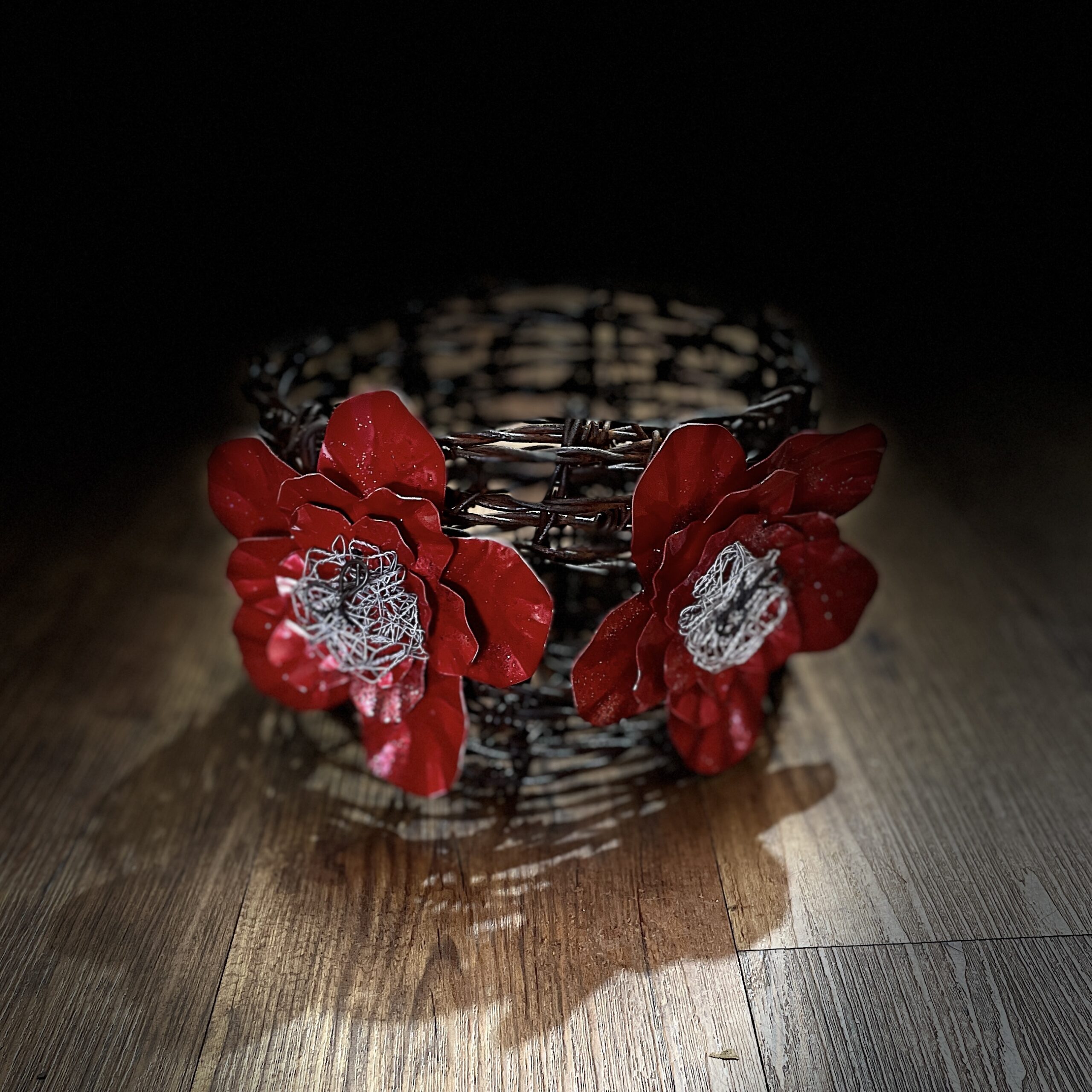 "BARBED WIRE POT-HOLDER" ~ with Red Flowers by Lynelle Smith - Image 4